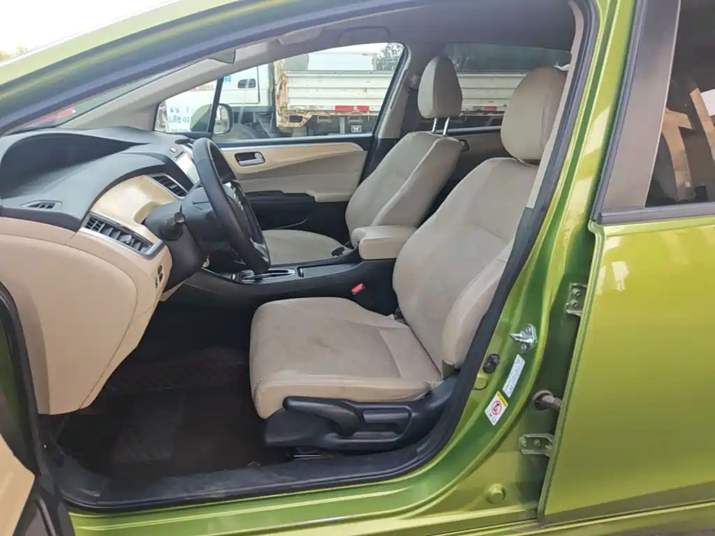 Honda Jade — миниатюра 15