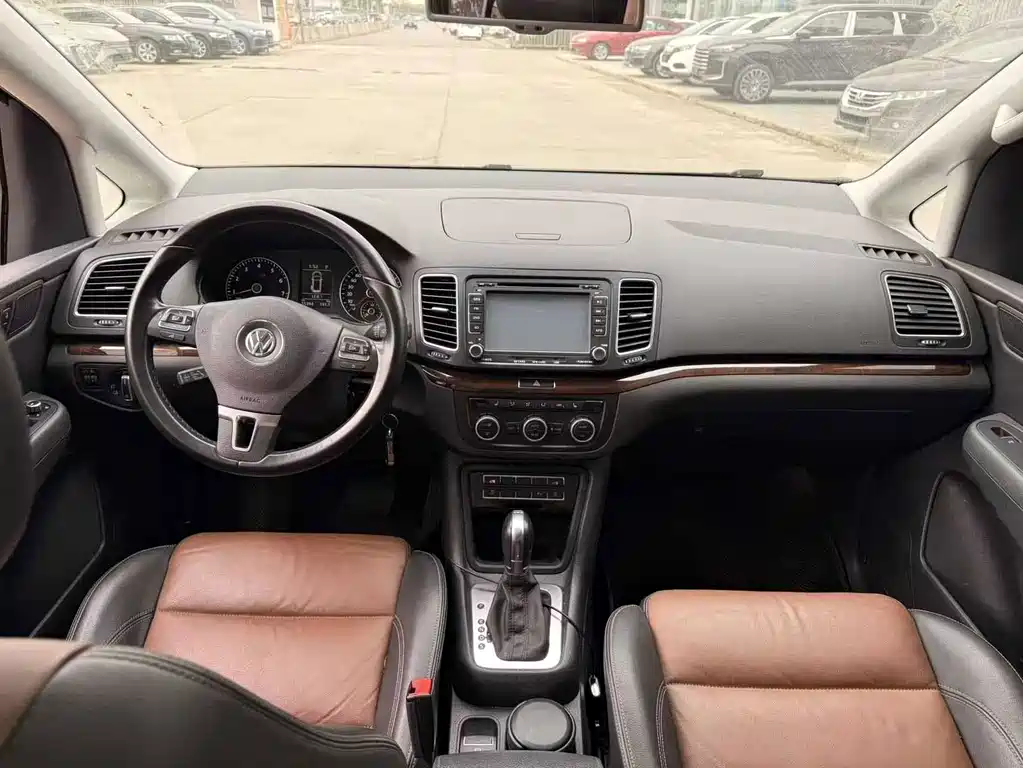 Volkswagen Sharan — миниатюра 7