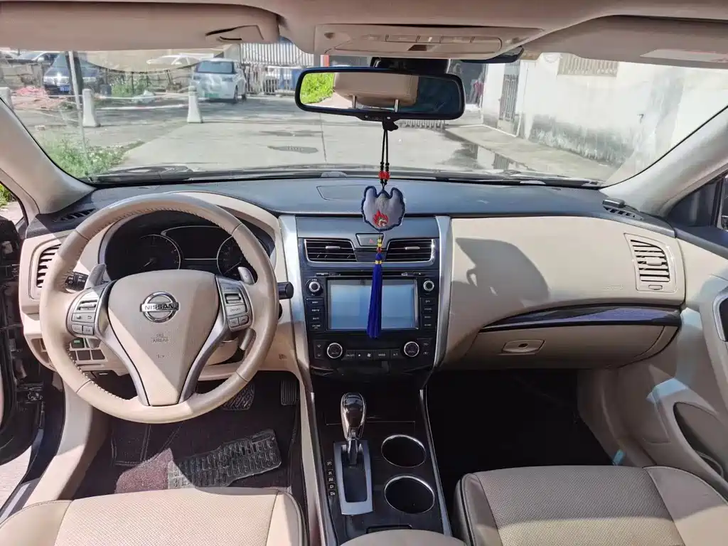Nissan Teana — миниатюра 6
