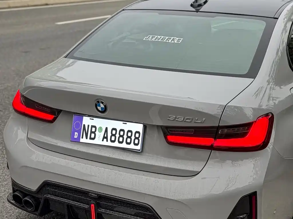 BMW 3 Series — миниатюра 11