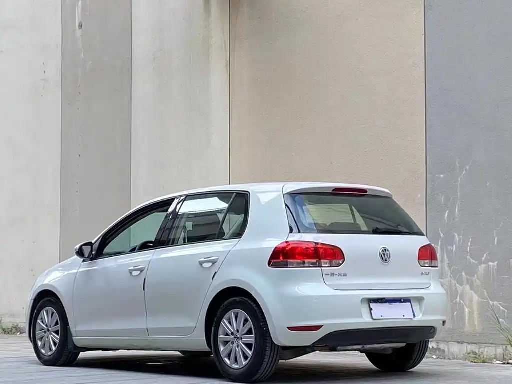 Volkswagen Golf — миниатюра 3