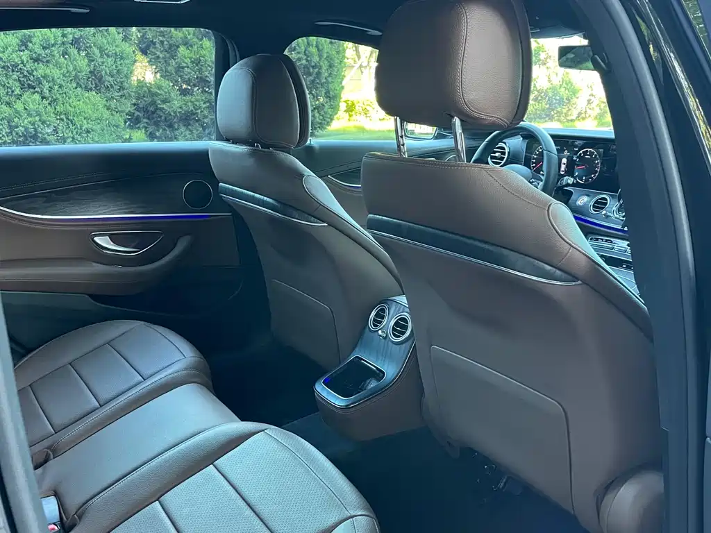 Mercedes-Benz E-Class E 2022 E 300 L Sport Fashion