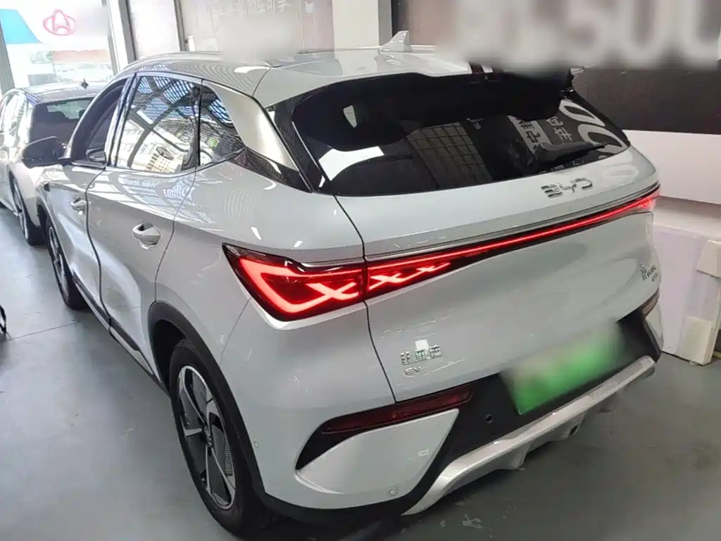 BYD Yuan Plus — миниатюра 5