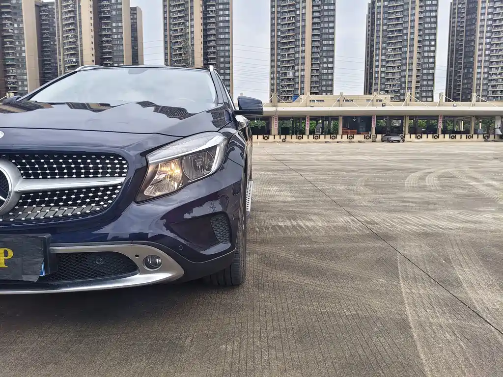 Mercedes-Benz GLA — миниатюра 17