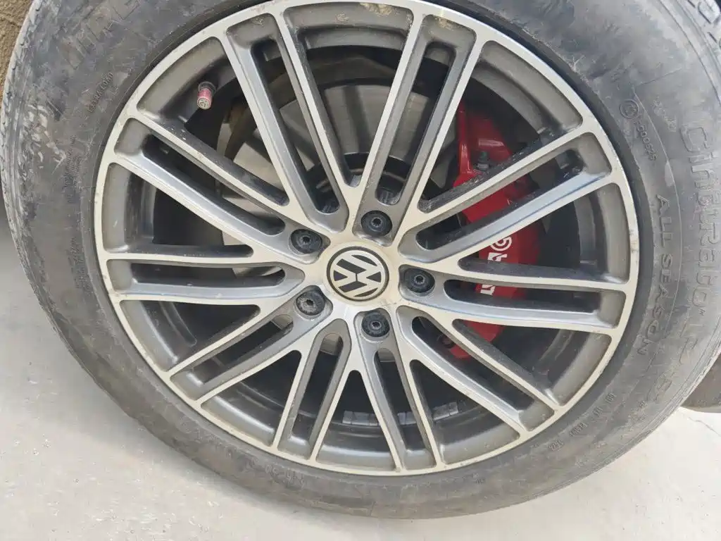 Volkswagen Touareg — миниатюра 8
