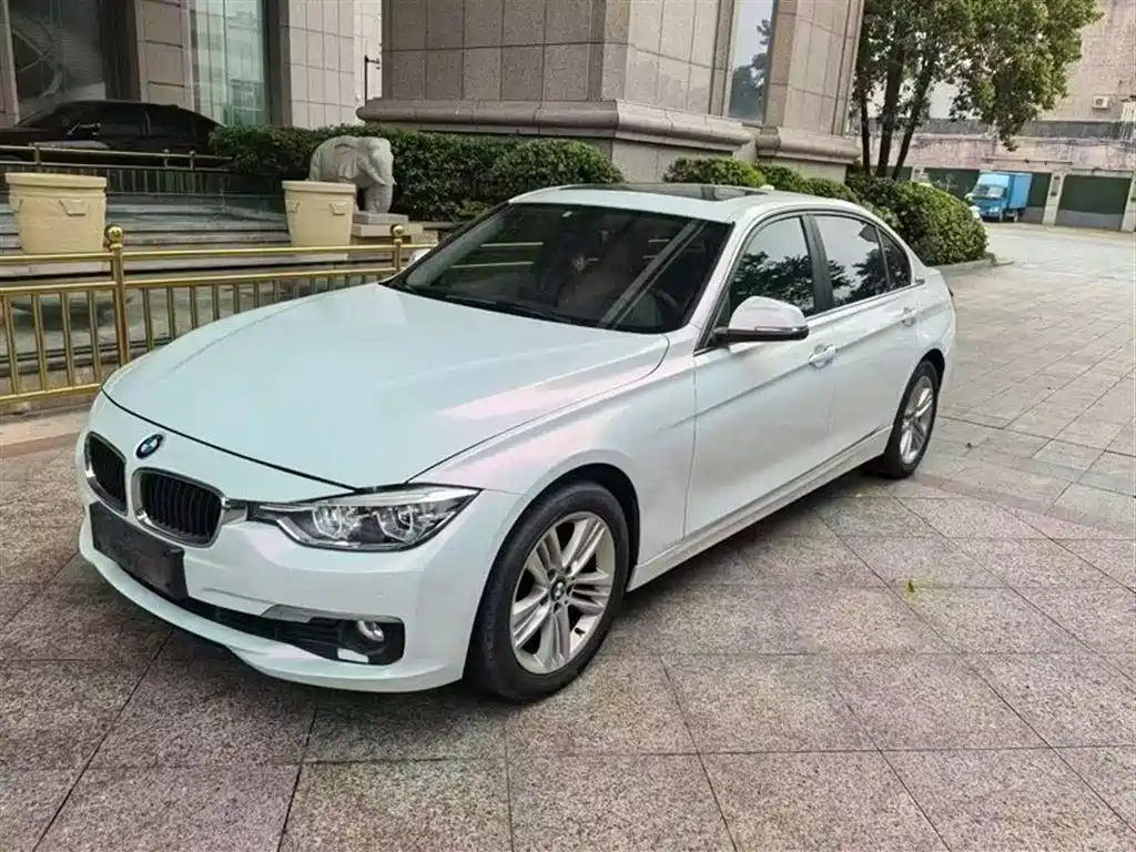BMW 3 Series 2016