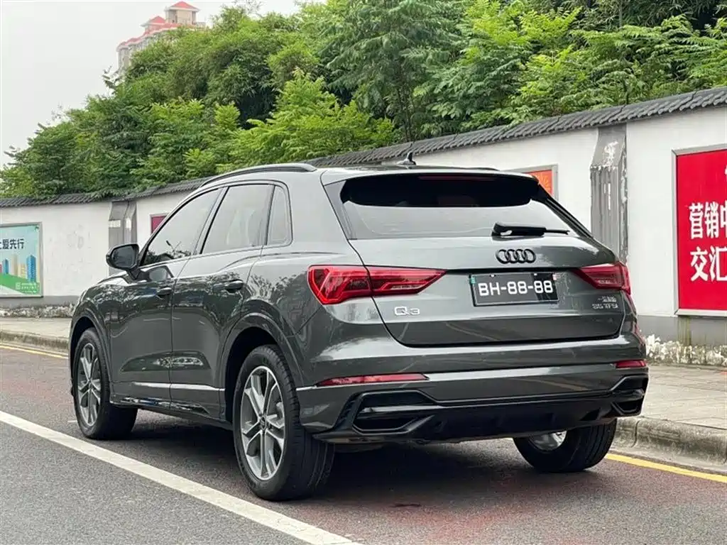 Audi Q3 2023 35 TFSI (1.4T)
