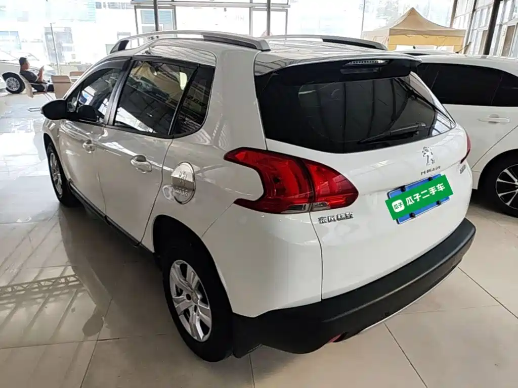 Peugeot 2008 — миниатюра 5