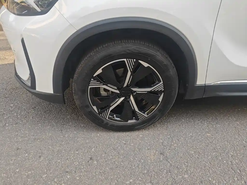BAIC X7 — миниатюра 23