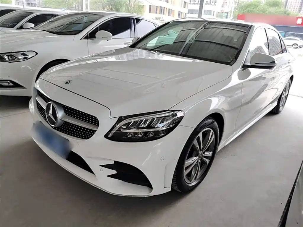 Mercedes-Benz C-Class 2021