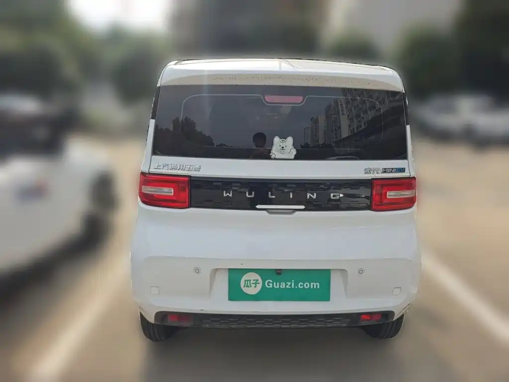 Wuling MINIEV — миниатюра 3