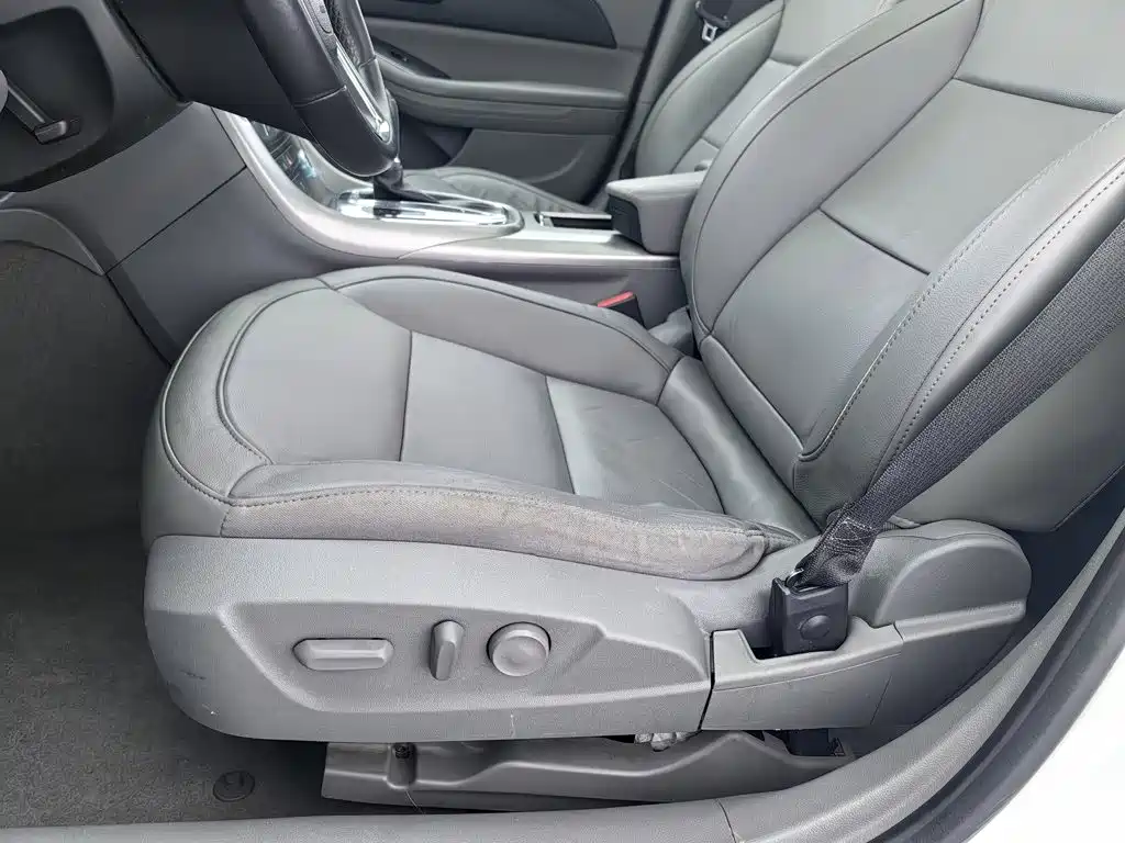 Chevrolet Malibu — миниатюра 20