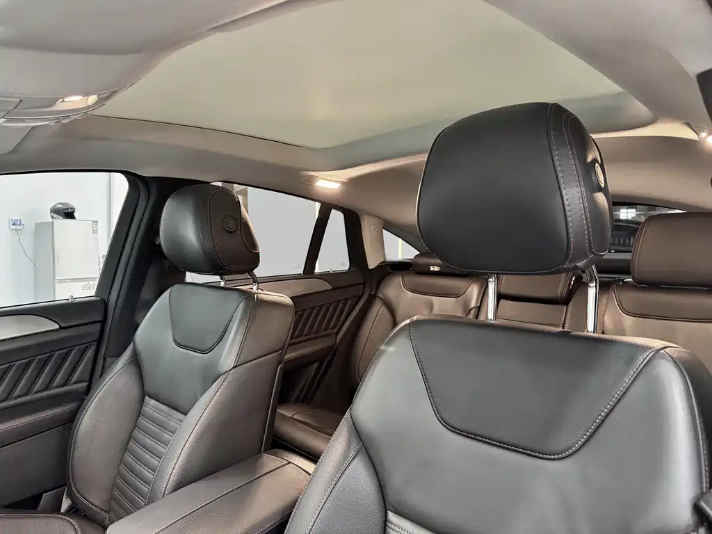 Mercedes-Benz GLE Coupe AMG — миниатюра 20