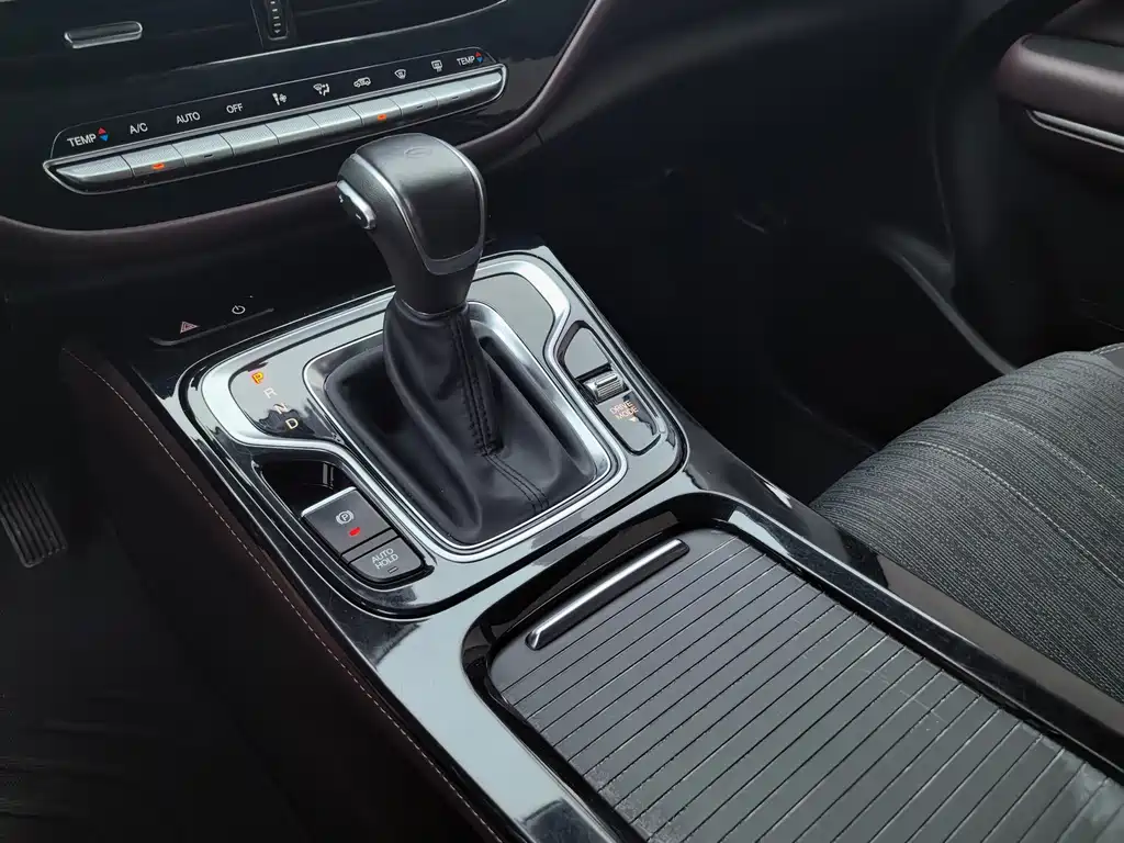 GAC Motor Trumpchi M6 — миниатюра 19