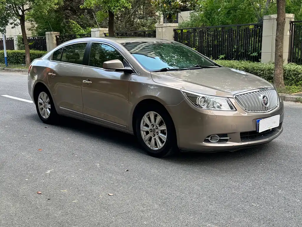 Buick LaCrosse 2011 2.4L SIDI