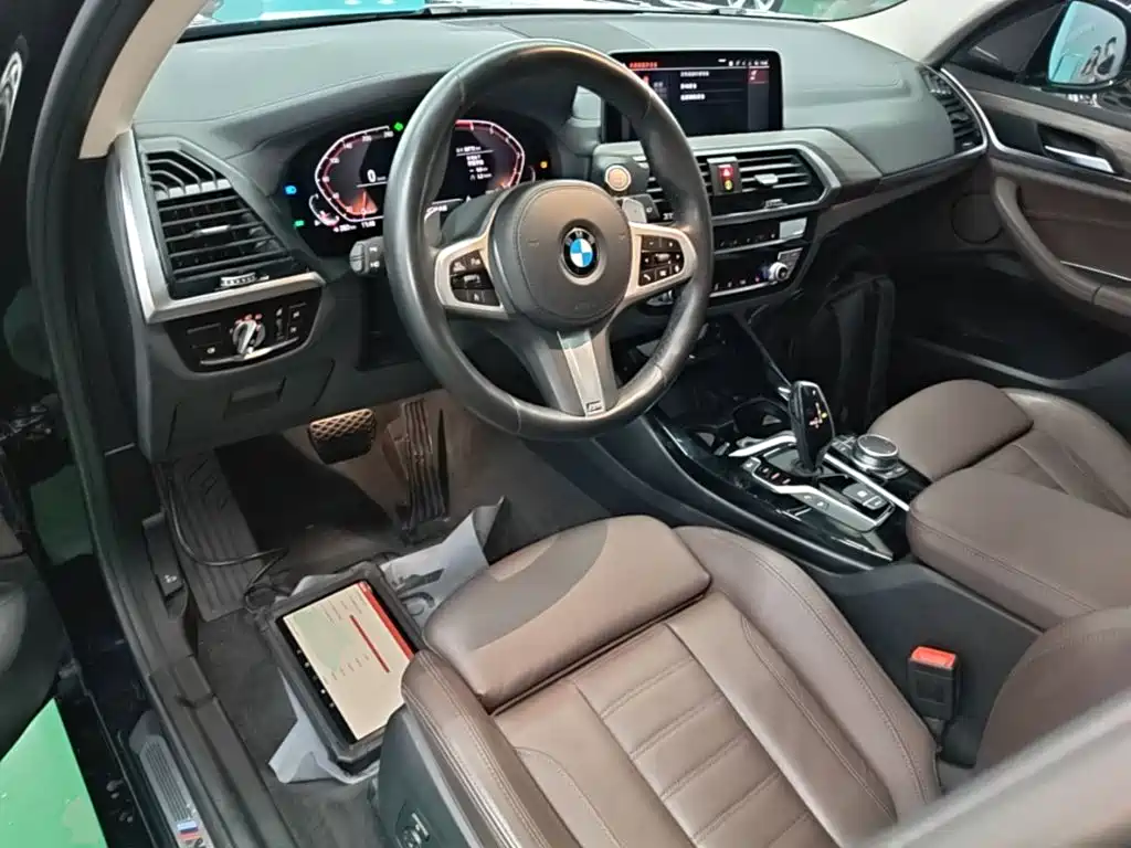 BMW X3 — миниатюра 10