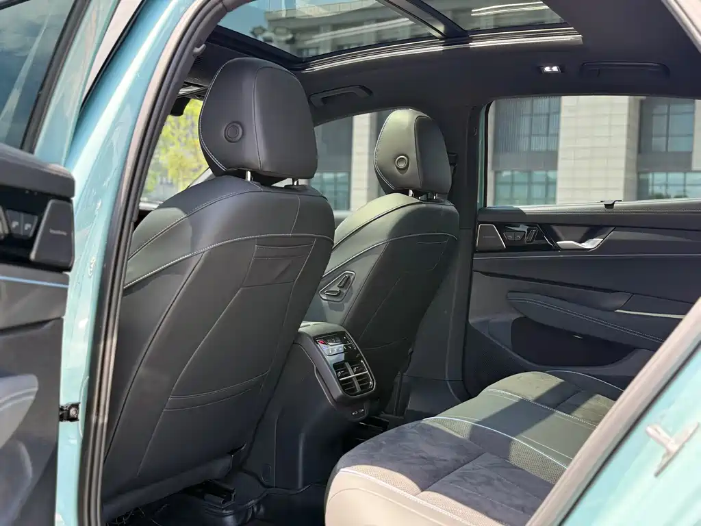 Volkswagen Passat — миниатюра 8