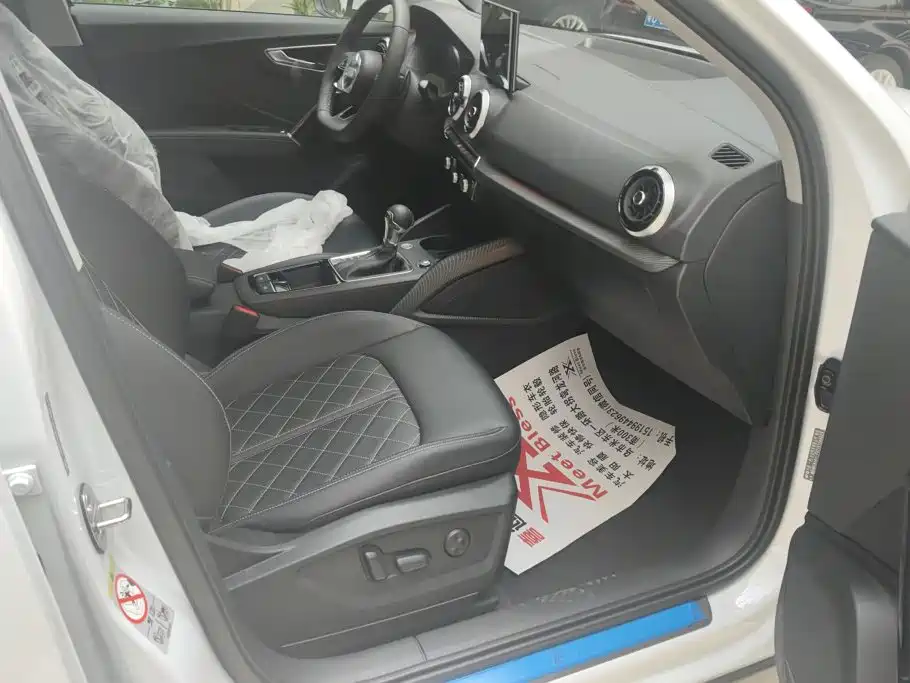Audi Q2L — миниатюра 8