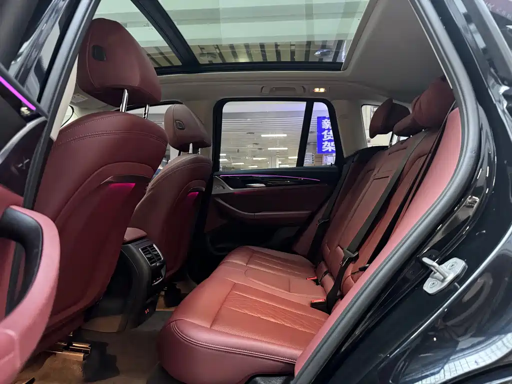 BMW X3 — миниатюра 13