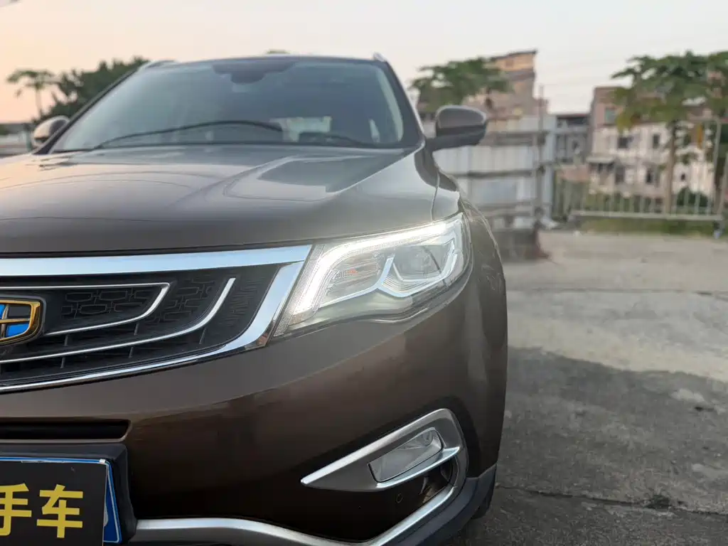 Geely Boyue — миниатюра 15