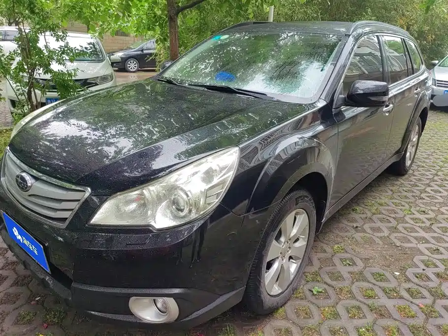 Subaru Outback 2012