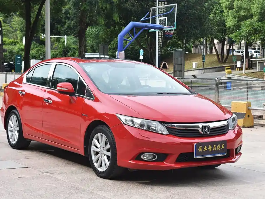 Honda Civic 2012 1.8L AT Luxury