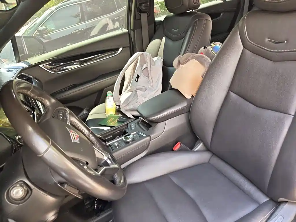 Cadillac XT6 — миниатюра 16
