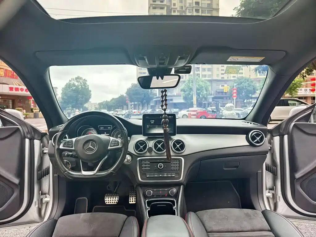 Mercedes-Benz CLA (Import) — миниатюра 5