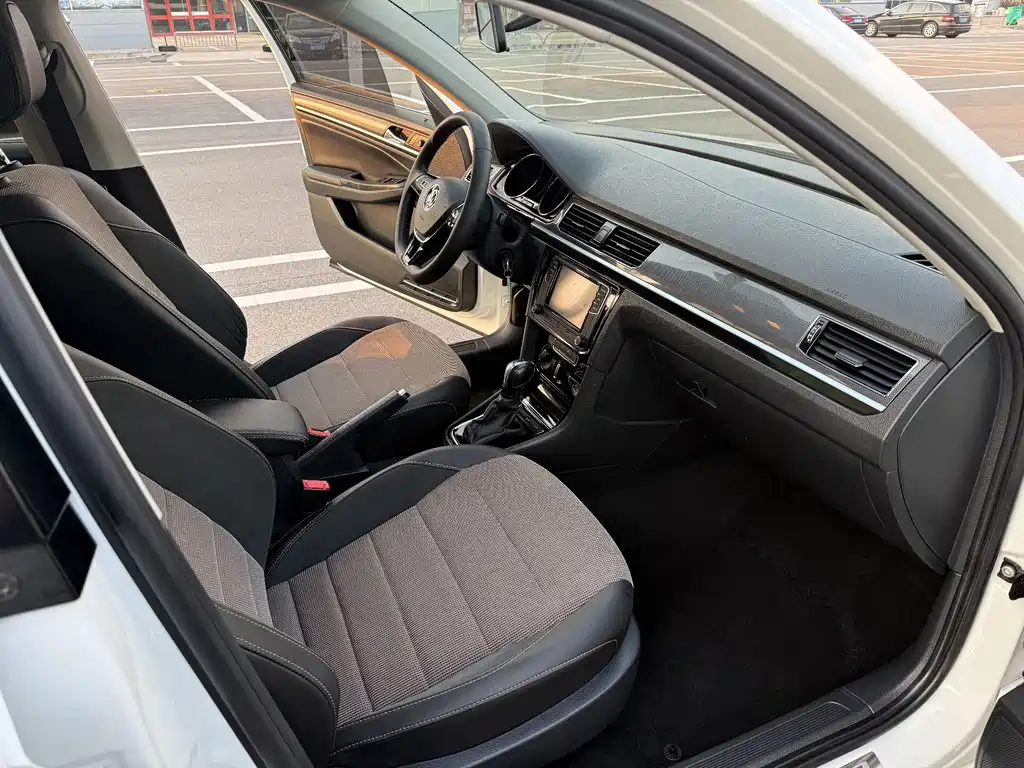 Volkswagen C-Trek — миниатюра 11
