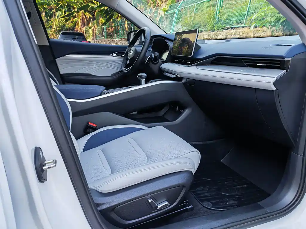 Geely Xingrui — миниатюра 9