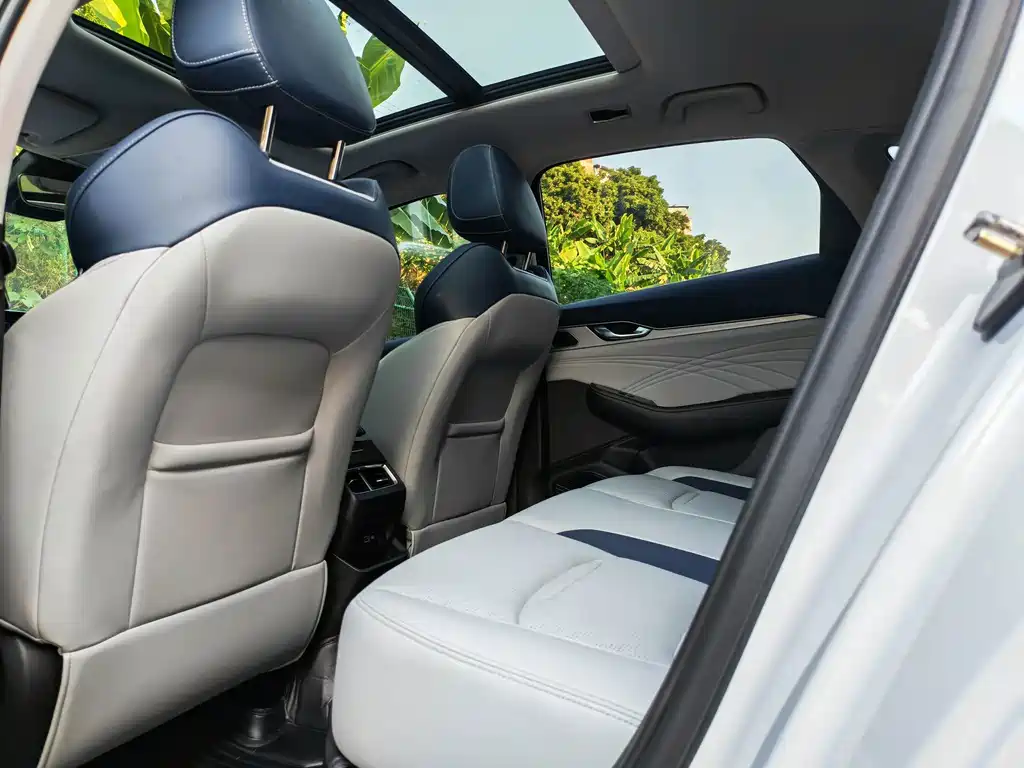 Geely Xingrui — миниатюра 11