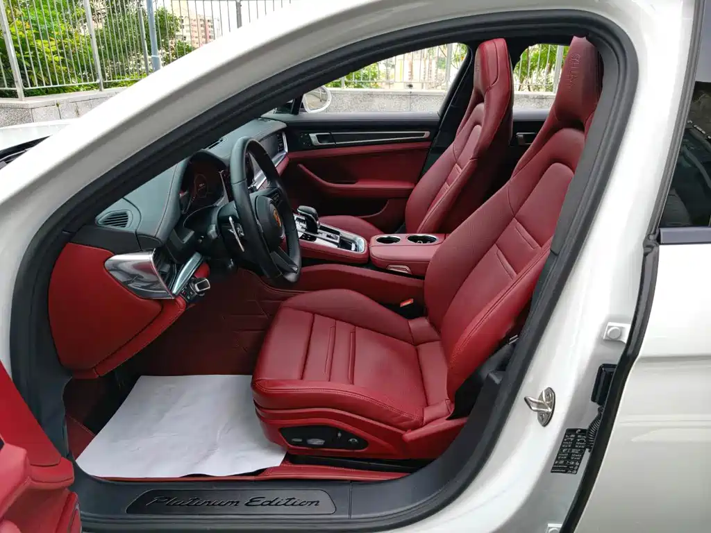 Porsche Panamera — миниатюра 3