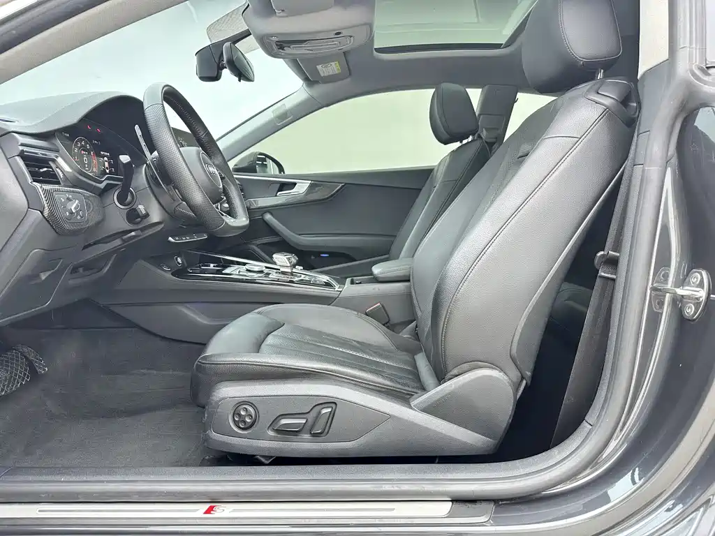 Audi A5 2019 Coupe 40 TFSI Fashion V