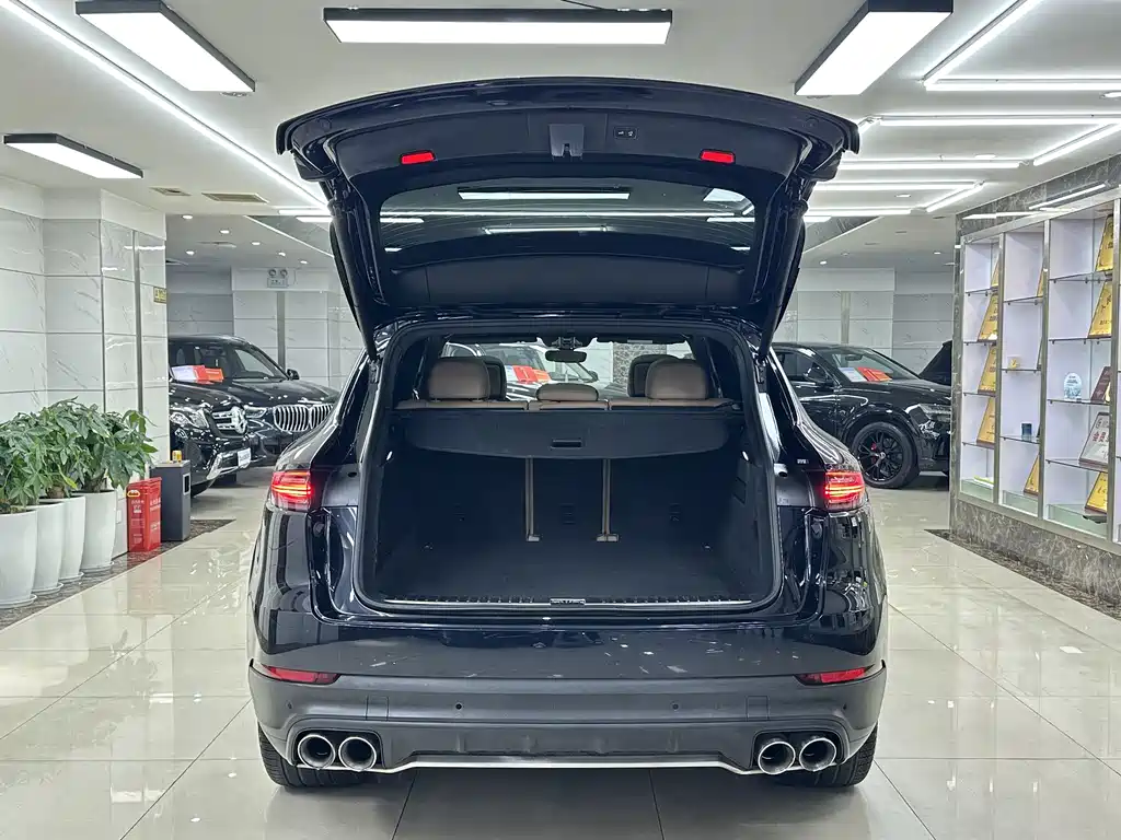Porsche Cayenne 2018 Cayenne 3.0T