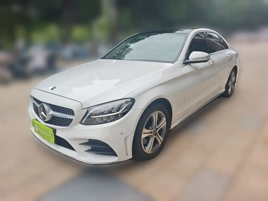 Mercedes-Benz C-Class 2020