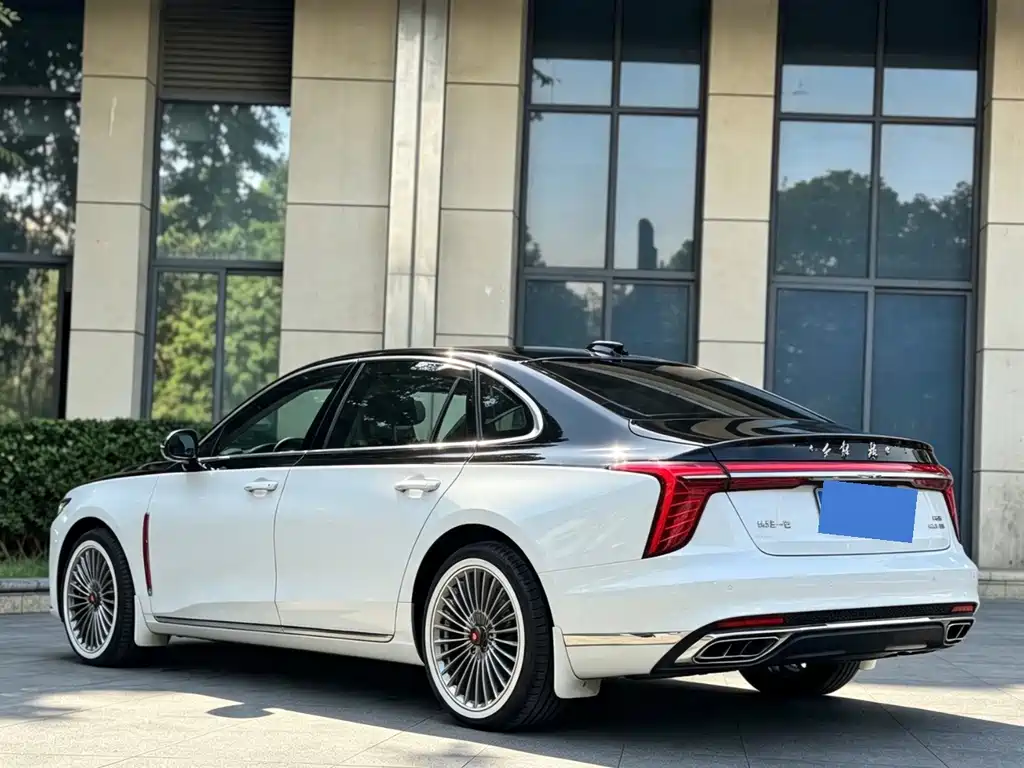 Hongqi Hongqi H5 — миниатюра 4