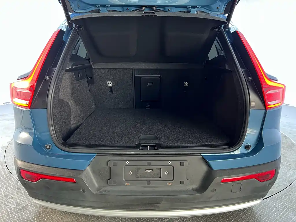 Volvo XC40 — миниатюра 20