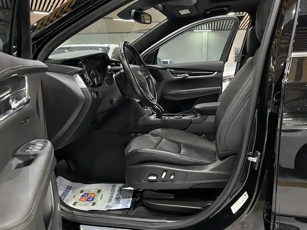 Cadillac XT6 — миниатюра 4