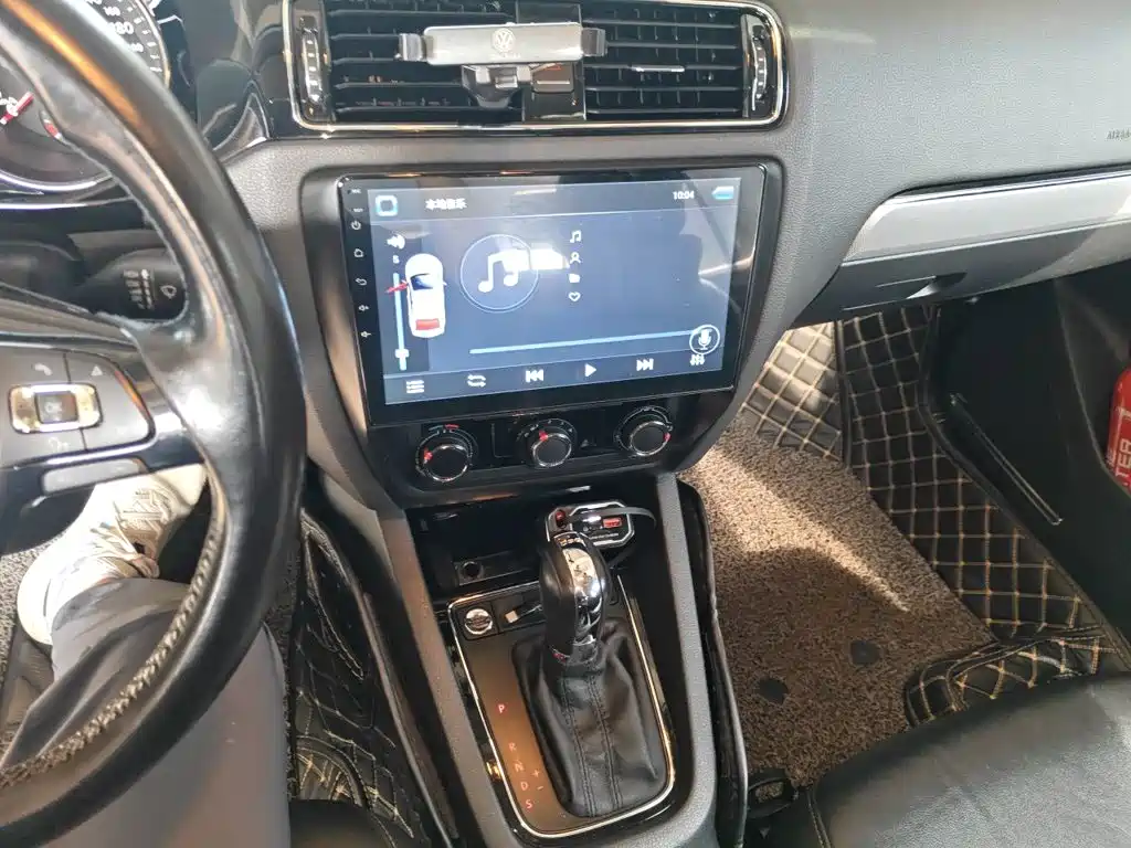 Volkswagen Sagitar — миниатюра 9