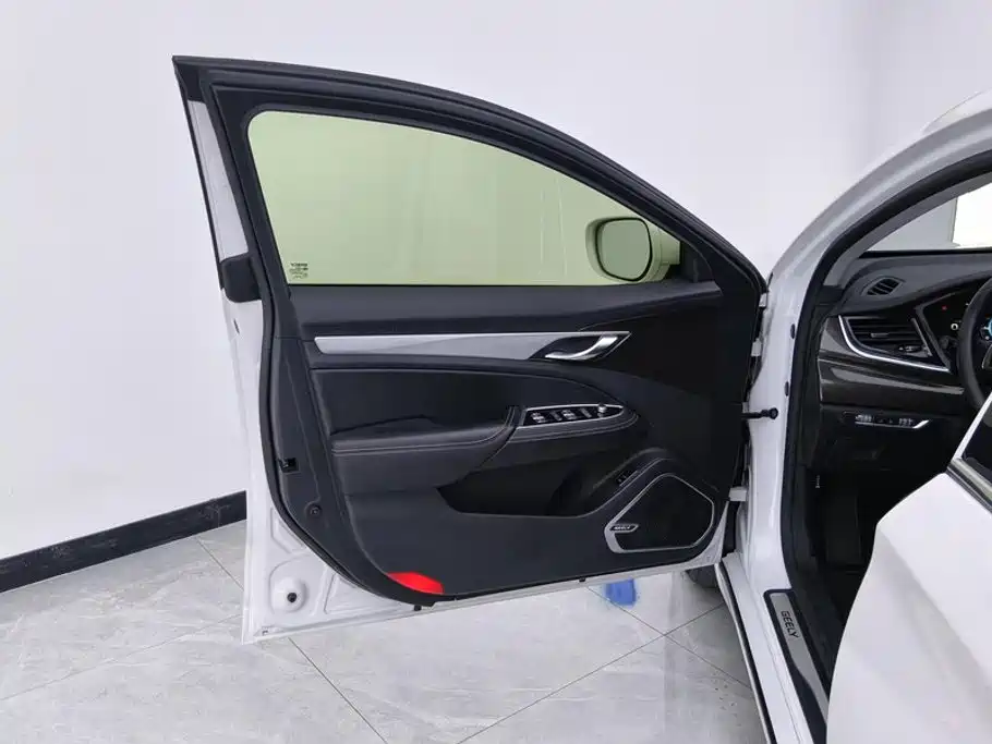 Geely Borui — миниатюра 7