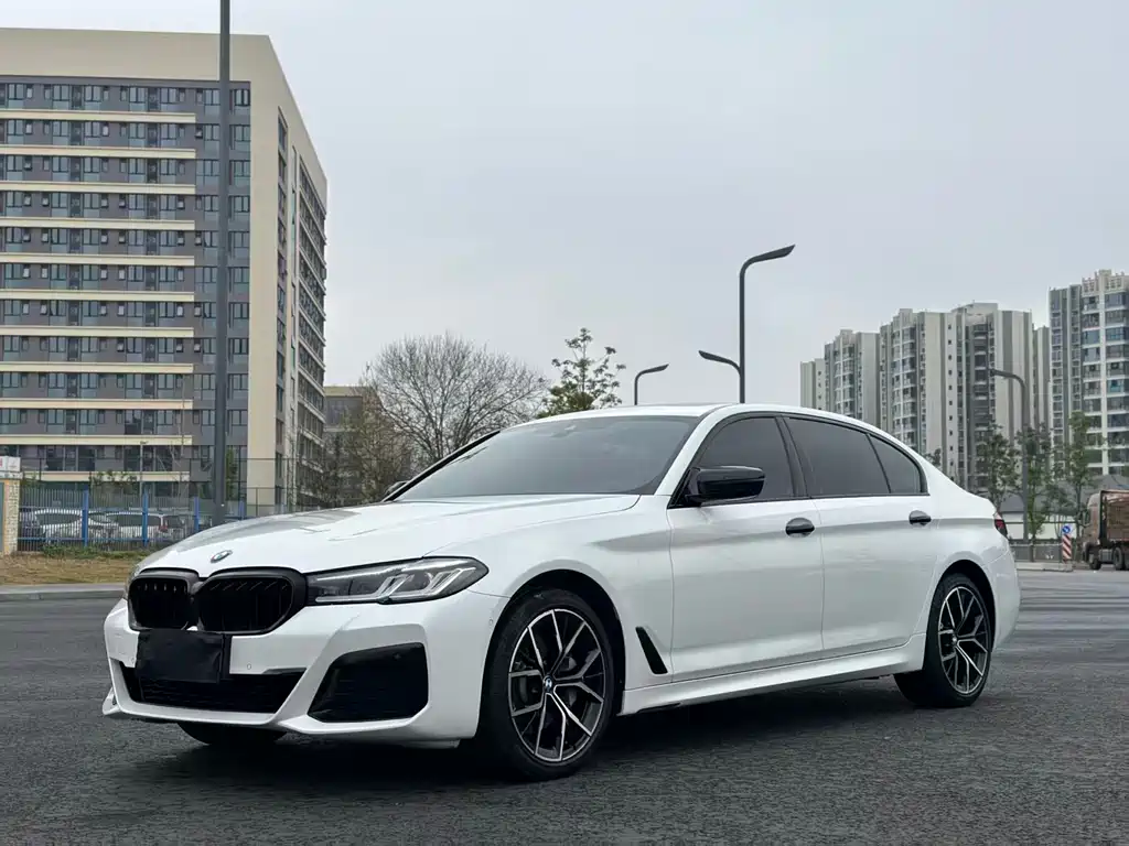 BMW 5 Series 2022