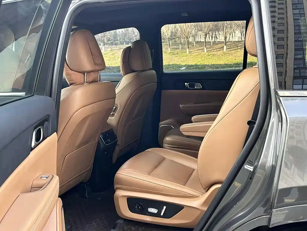 Li Auto Li ONE — миниатюра 9