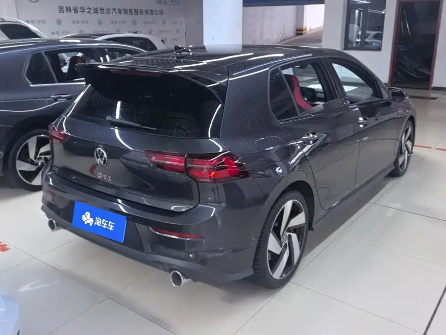 Volkswagen Golf GTI — миниатюра 3