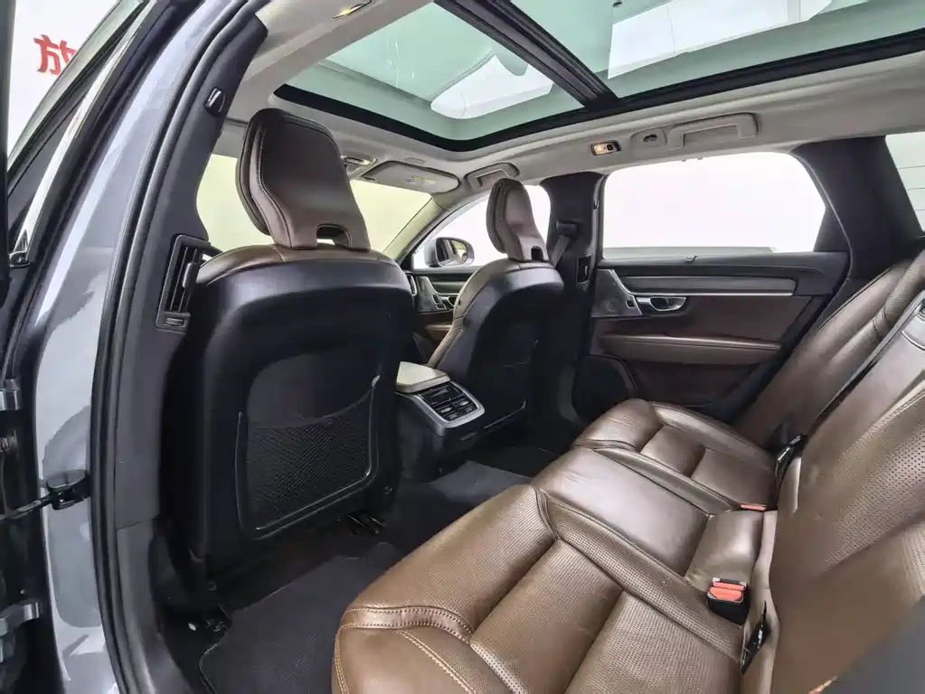 Volvo V90 — миниатюра 14