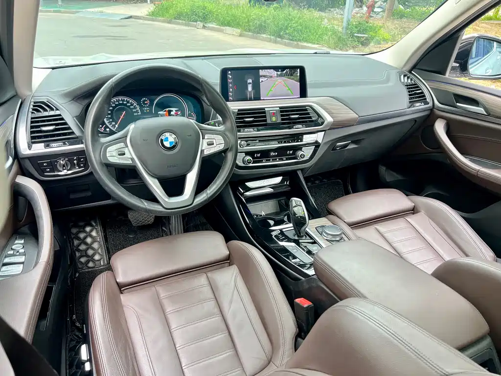 BMW X3 — миниатюра 7