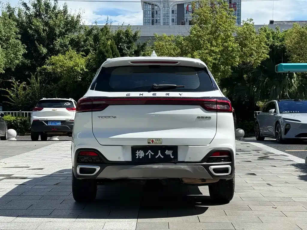 Chery Tiggo 8 8 2022 1.5TCI AT 5 мест