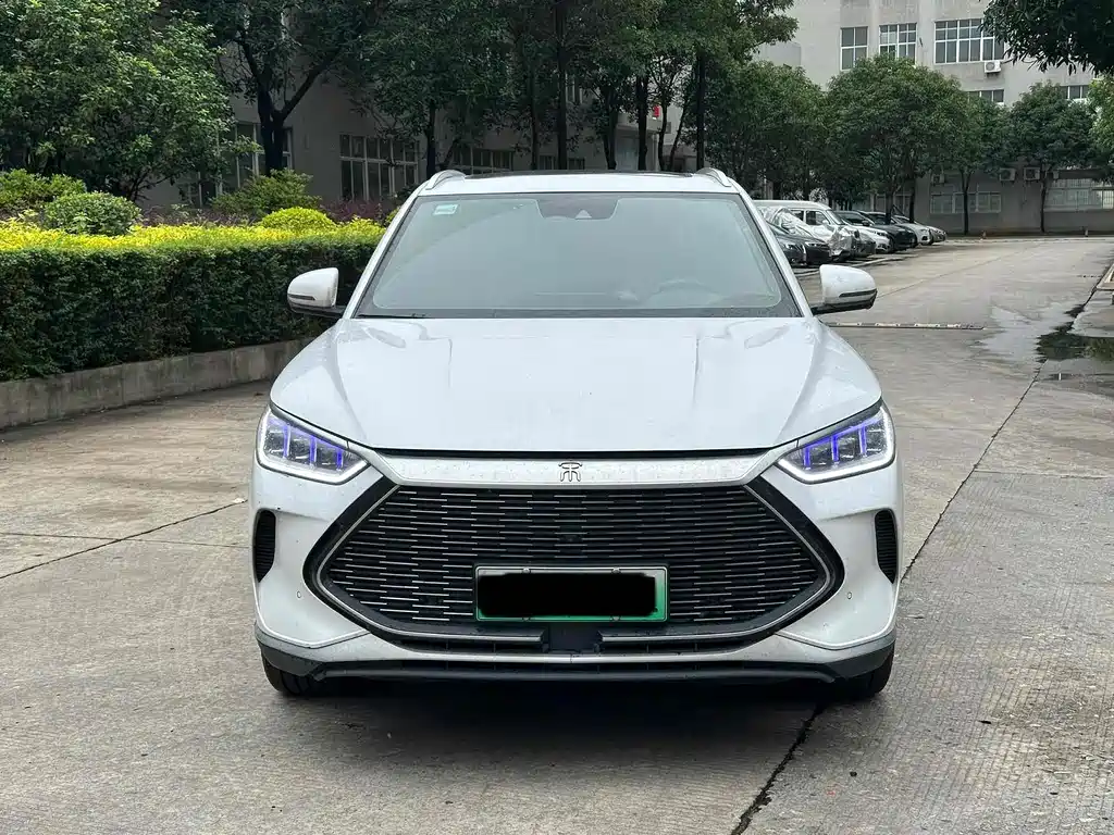 BYD Song Plus PLUS 2021 DM-i 110KM Flagship