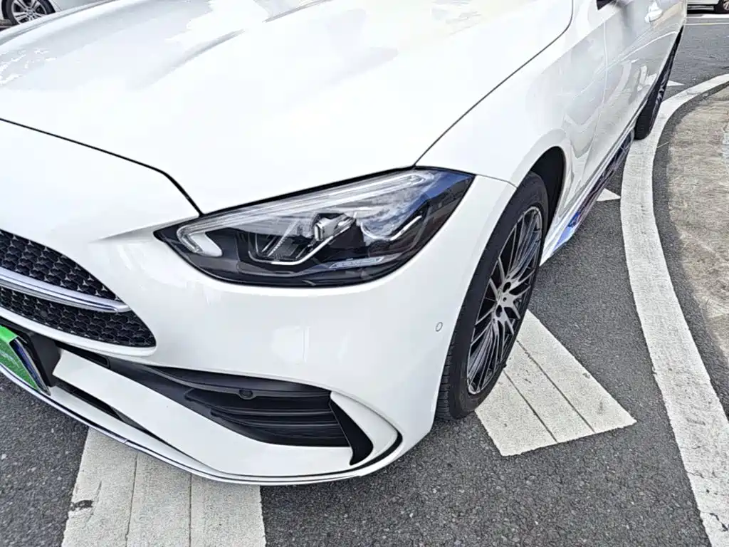 Mercedes-Benz C-Class — миниатюра 24