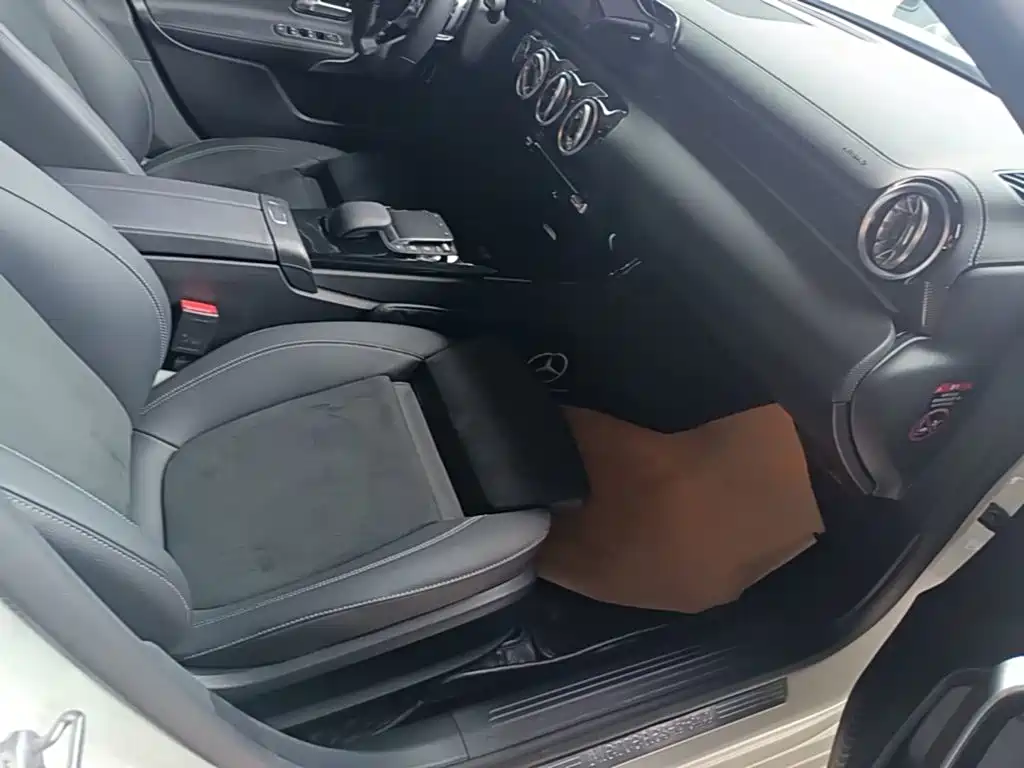 Mercedes-Benz A-Class — миниатюра 25