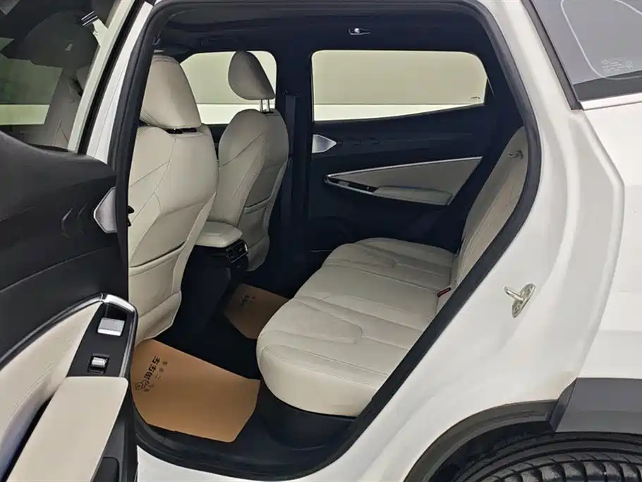 GEELY AUTOMOBILE BOYUE